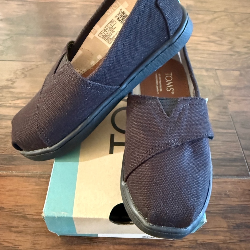 TOMS Black Canvas Alpargata Shoes
